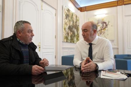 Imagen El presidente de la Diputación se interesa por la actualidad de varios municipios en la visita de sus alcaldes al Palacio Provincial