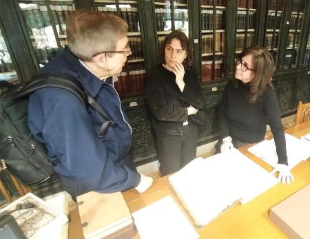 Imagen La Biblioteca de la Diputación recibe la visita de una investigadora de la Universidad de Copenhague, experta en incunables